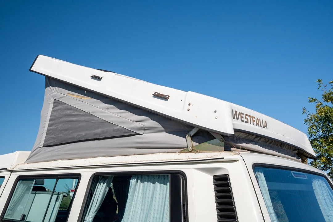 1988 Volkswagen Vanagon - Image 29 of 31