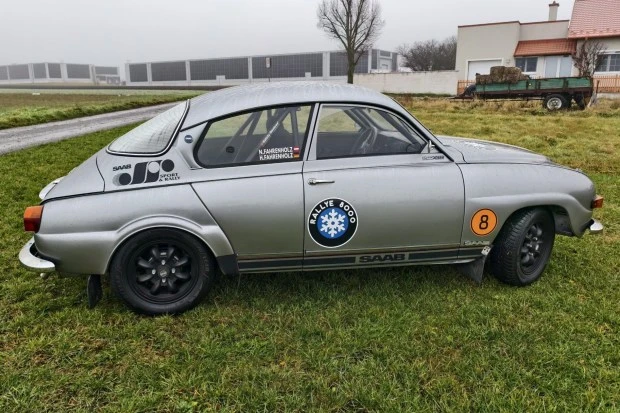 1975 Saab 96 - Image 4 of 8