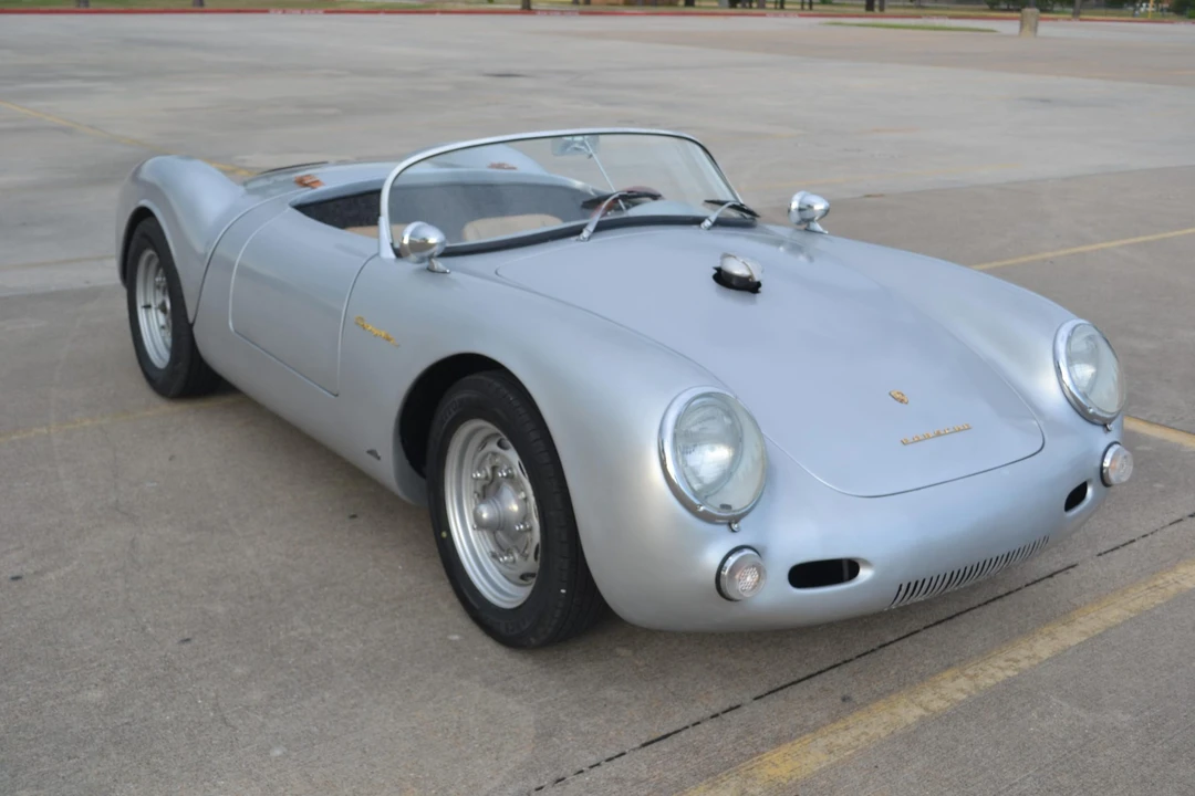 Porsche 550 - Image 4 of 31