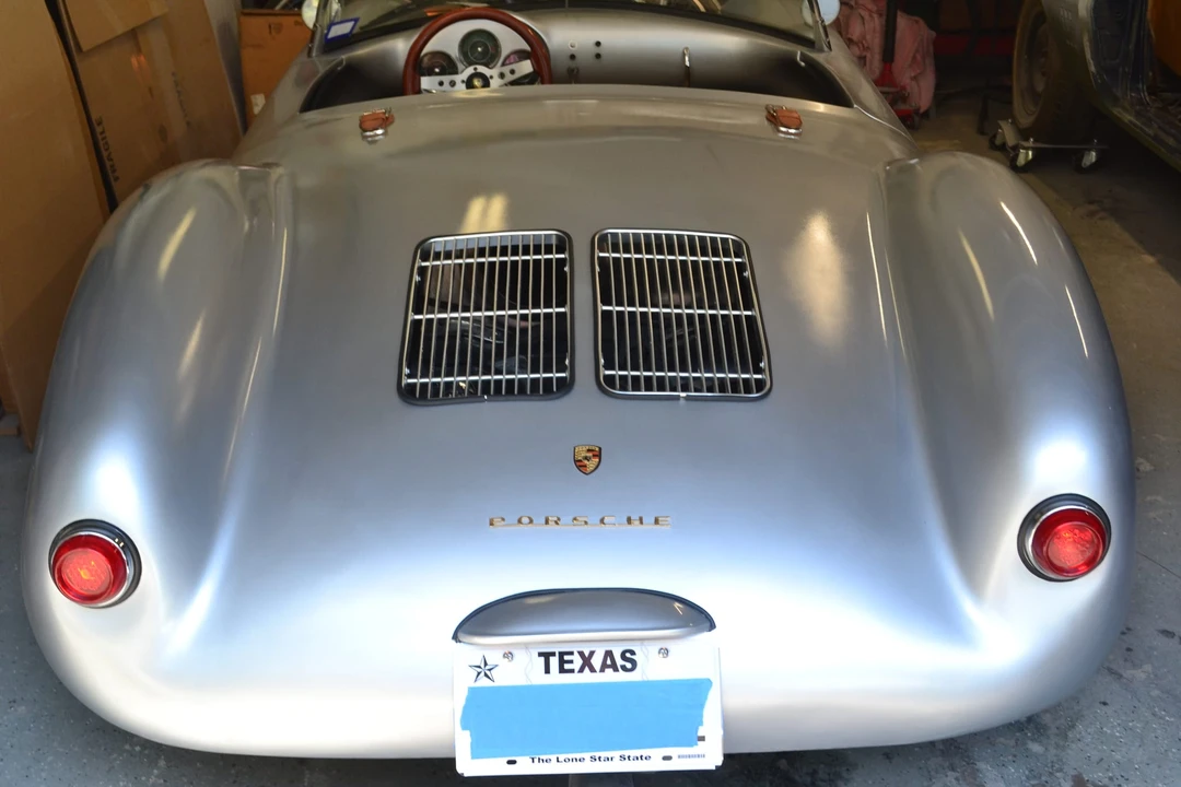 Porsche 550 - Image 24 of 31