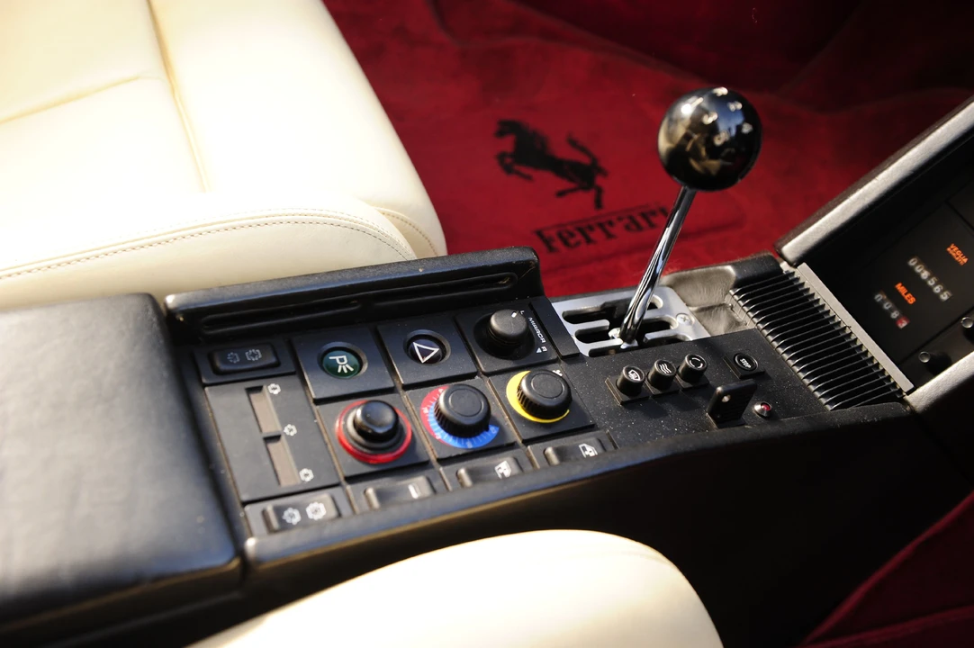 1988 Ferrari Testarossa - Image 11 of 13