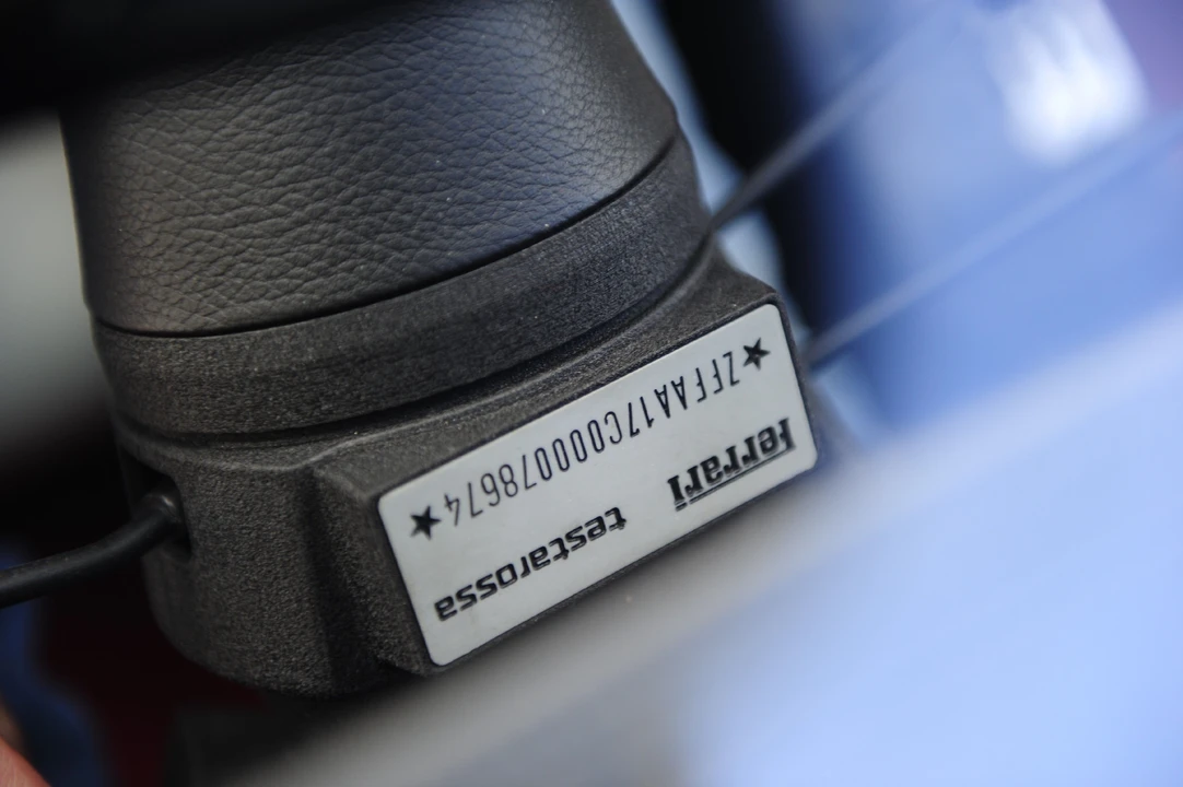 1988 Ferrari Testarossa - Image 8 of 13