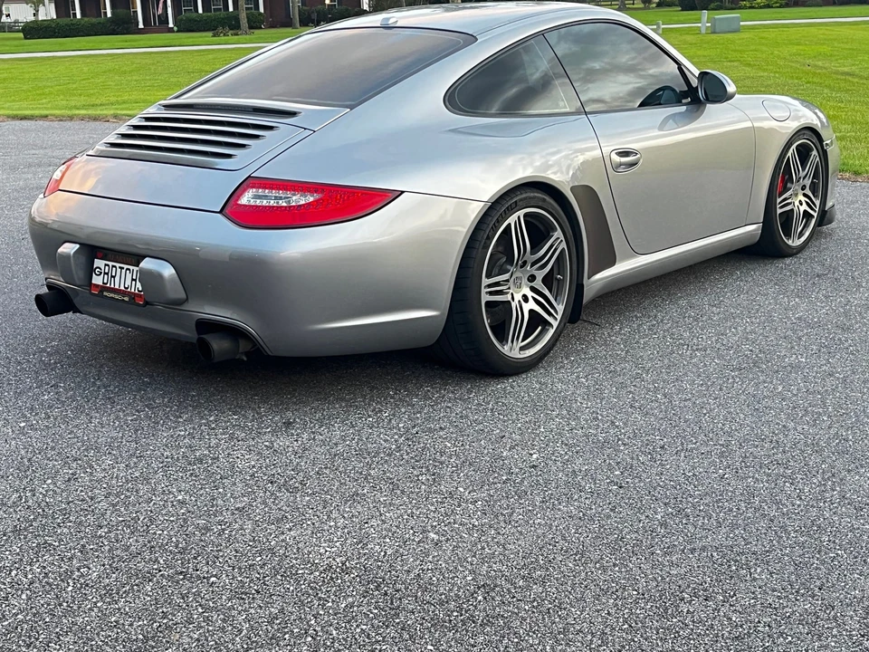 2010 Porsche 997 Carrera S - Image 12 of 23