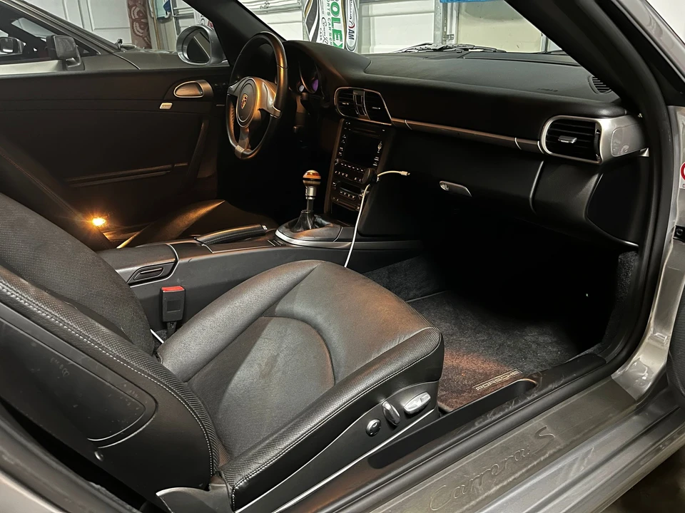 2010 Porsche 997 Carrera S - Image 6 of 23