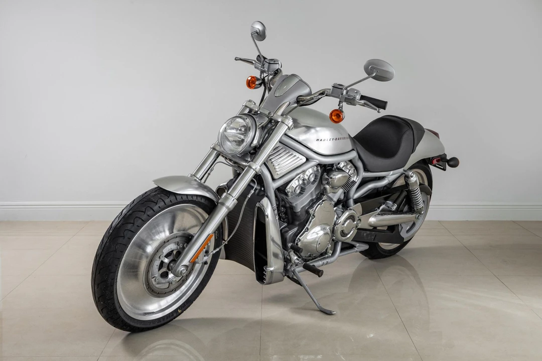 2002 Harley-Davidson V-Rod - Image 16 of 31