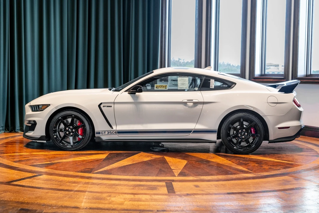 2020 Ford S550 Shelby Mustang GT350R - Image 3 of 31