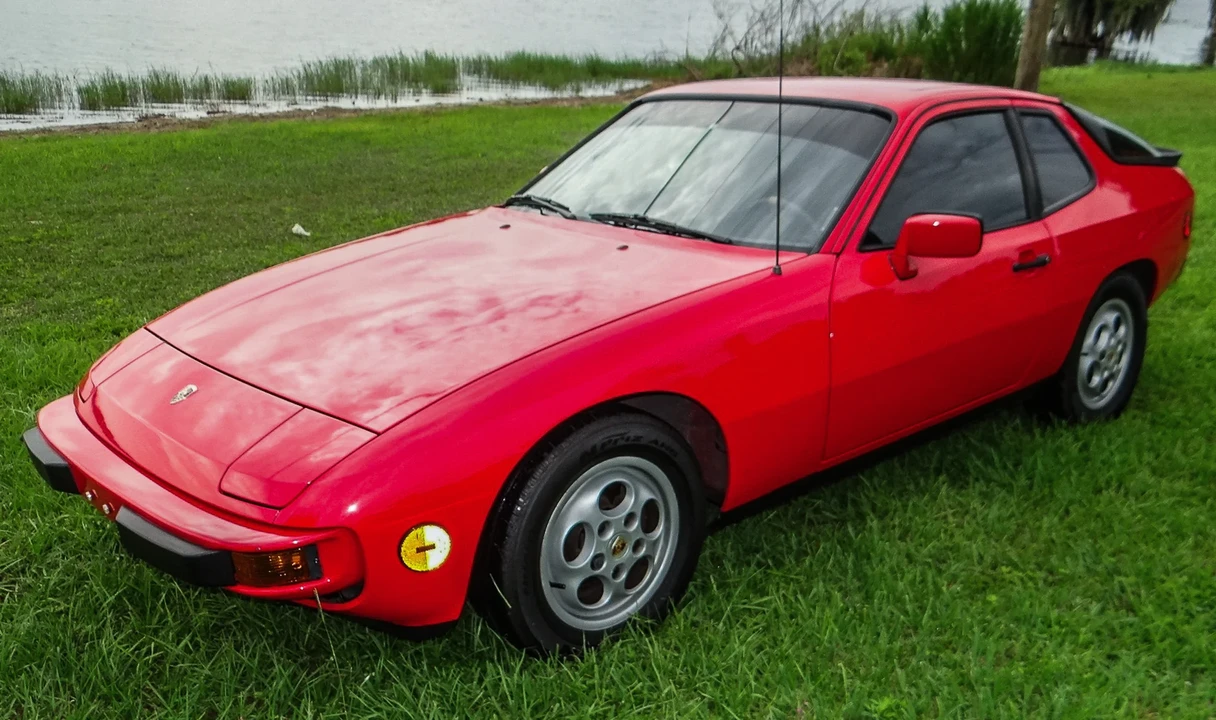 1987 Porsche 924 S - Image 3 of 31