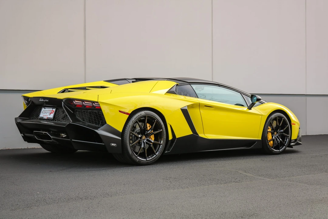 2014 Lamborghini Aventador LP700-4 - Image 10 of 31
