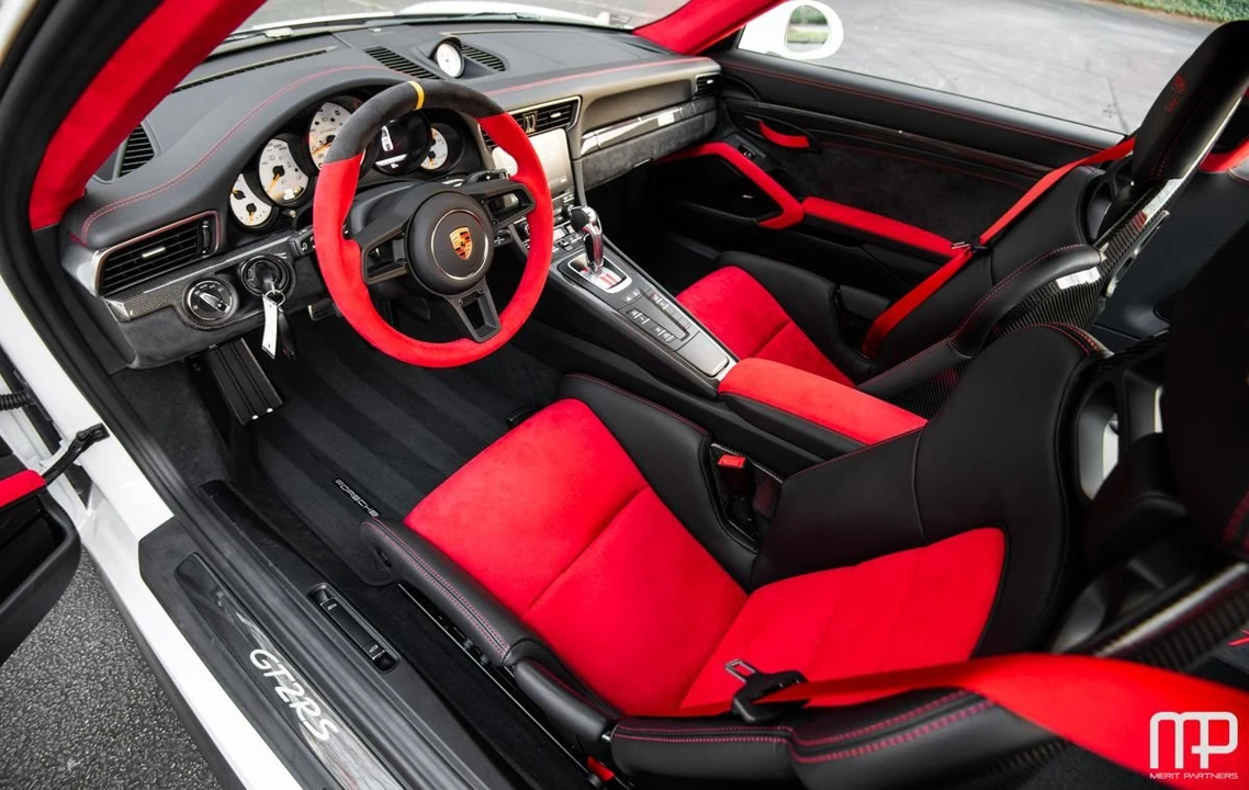 2018 Porsche 991 GT2 RS - Image 6 of 11