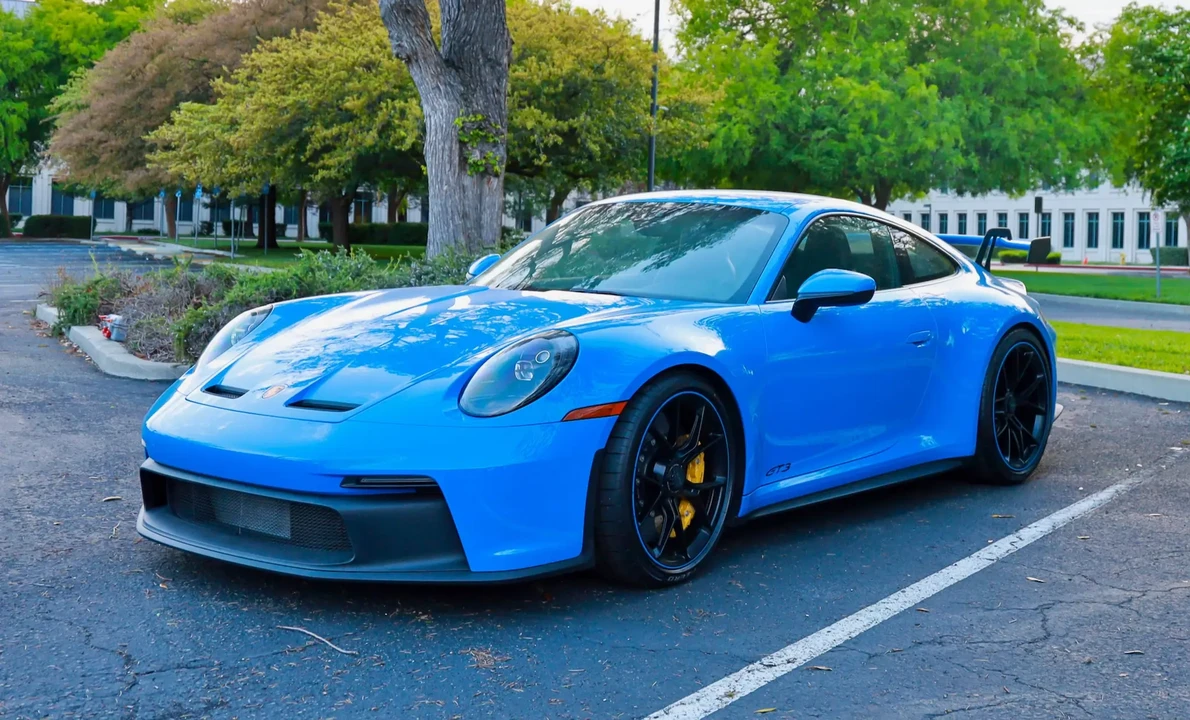 2023 Porsche 992 GT3 - Image 3 of 6