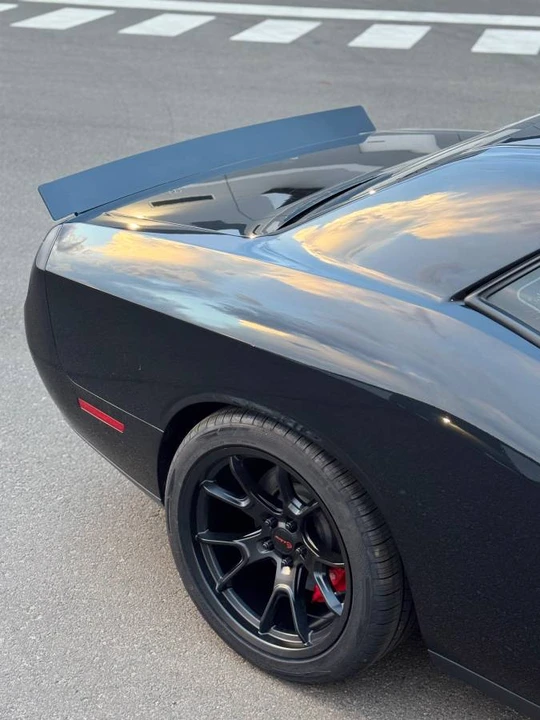 2017 Dodge Challenger SRT Hellcat 3rd Gen - Image 9 of 16