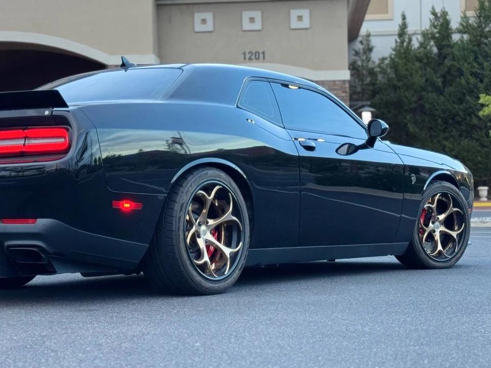 2016 Dodge Challenger SRT Hellcat 3rd Gen - Image 16 of 22