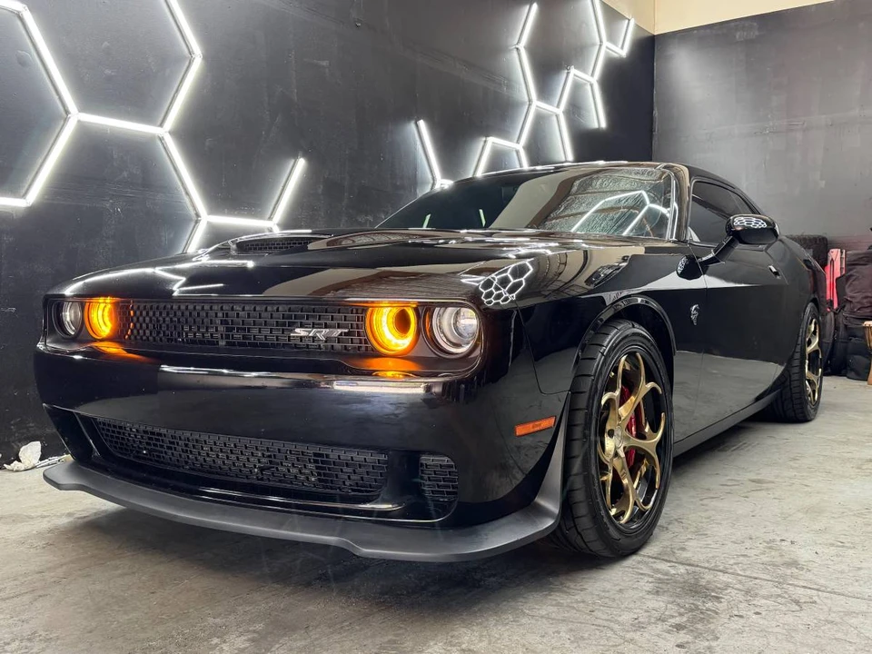 2016 Dodge Challenger SRT Hellcat 3rd Gen - Image 2 of 22