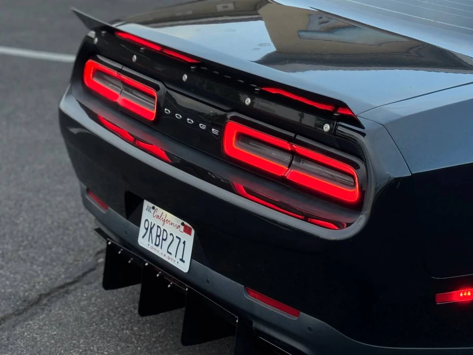 2016 Dodge Challenger SRT Hellcat 3rd Gen - Image 15 of 22