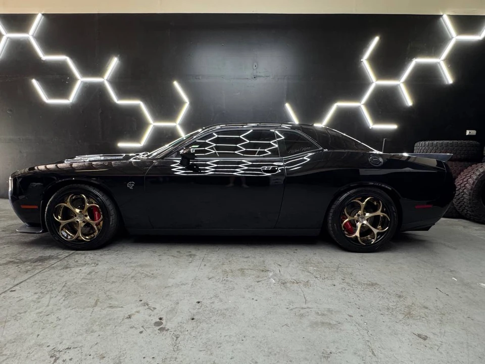 2016 Dodge Challenger SRT Hellcat 3rd Gen - Image 3 of 22