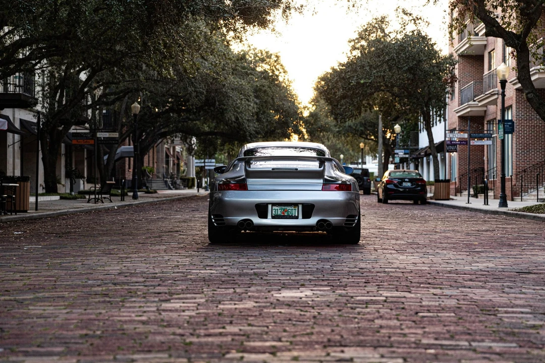 2003 Porsche 911 - Image 2 of 25