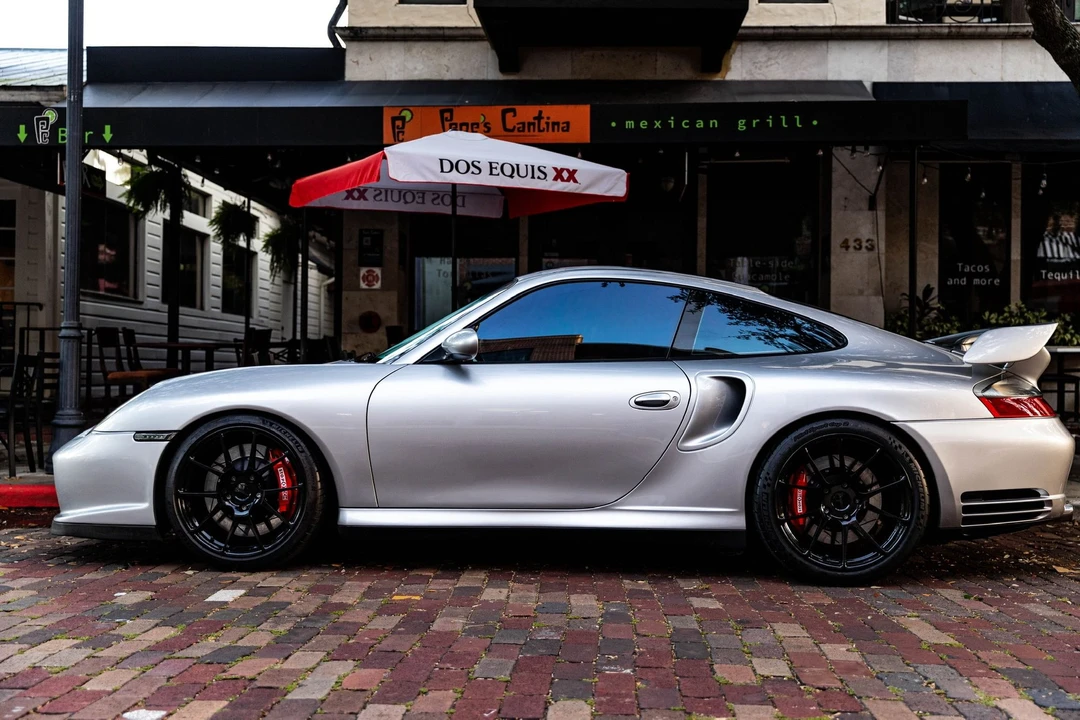 2003 Porsche 911 - Image 9 of 25