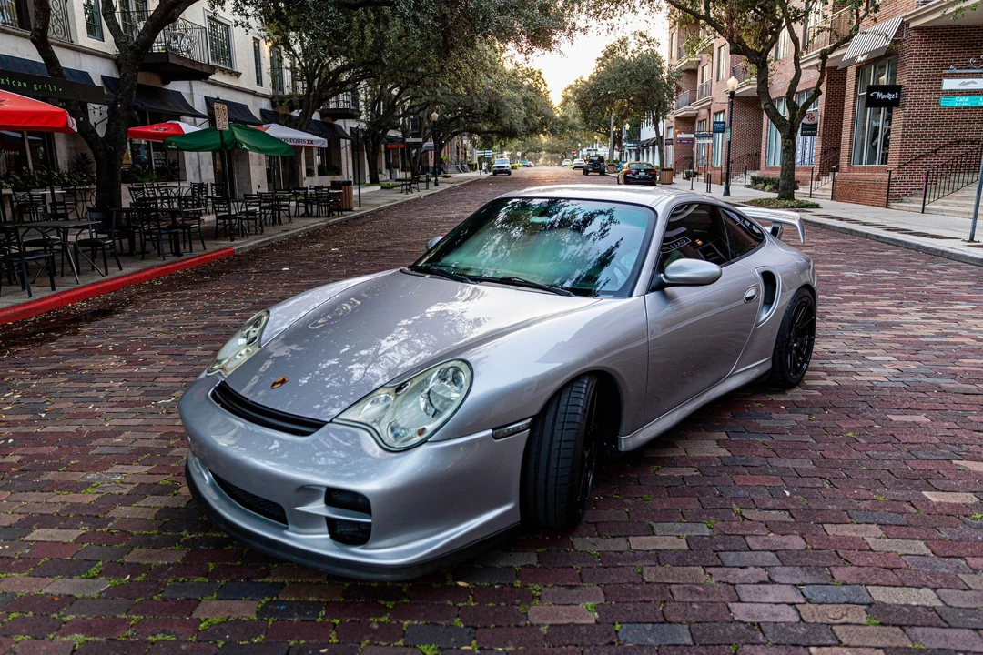 2003 Porsche 911 - Image 8 of 25