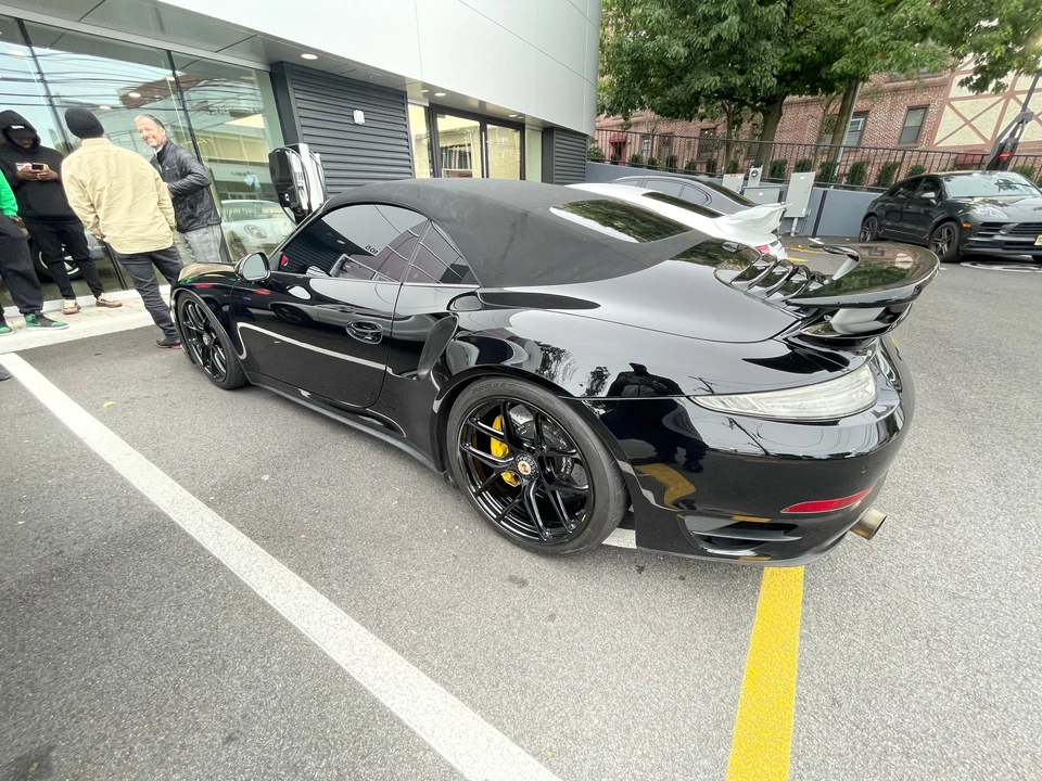 2014 Porsche 991 Turbo S - Image 13 of 17