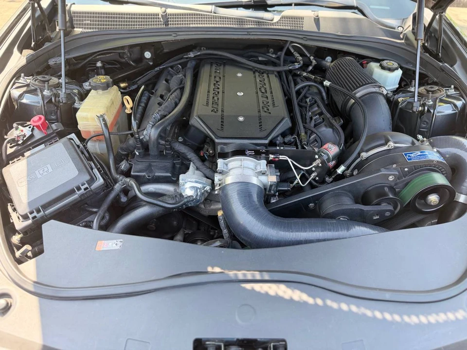2016 Cadillac CTS-V 3rd Gen - Image 8 of 15