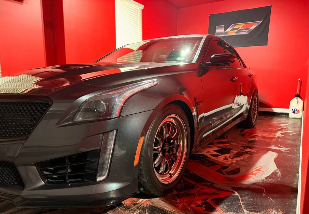 2016 Cadillac CTS-V 3rd Gen - Image 10 of 15