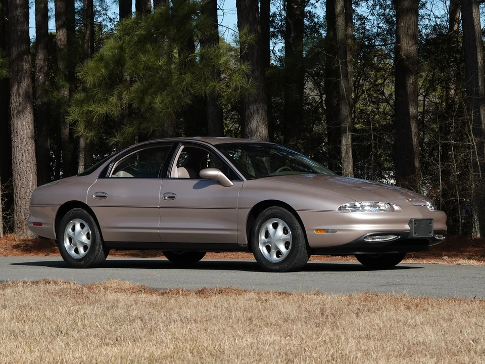 1995 Oldsmobile Aurora - Image 6 of 31
