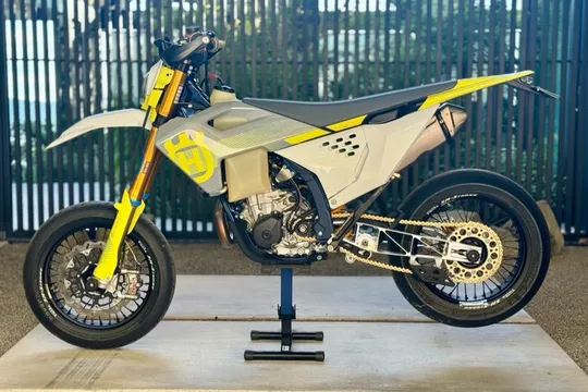 2024 Husqvarna FE501S Supermoto Conversion