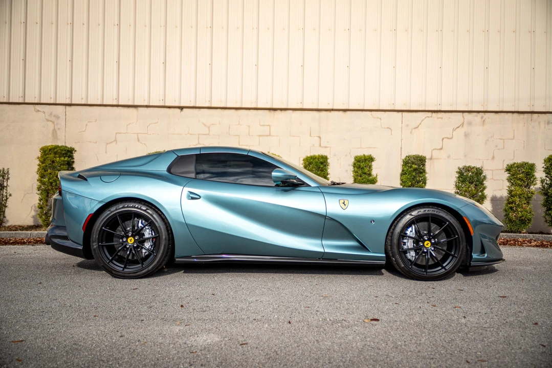 2023 Ferrari 812 GTS - Image 5 of 31