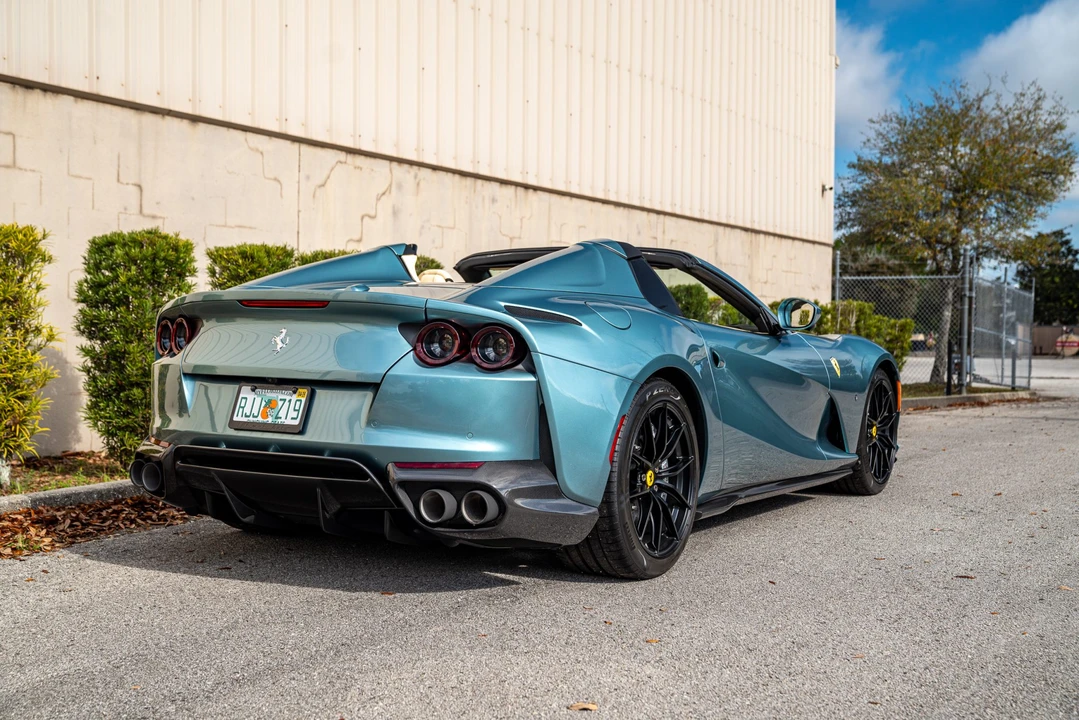 2023 Ferrari 812 GTS - Image 14 of 31