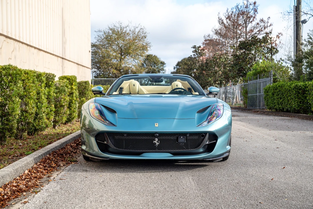 2023 Ferrari 812 GTS - Image 11 of 31