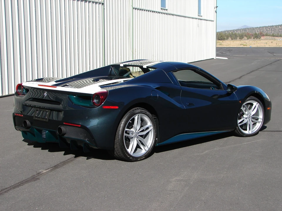2019 Ferrari 488 Spider - Image 15 of 31