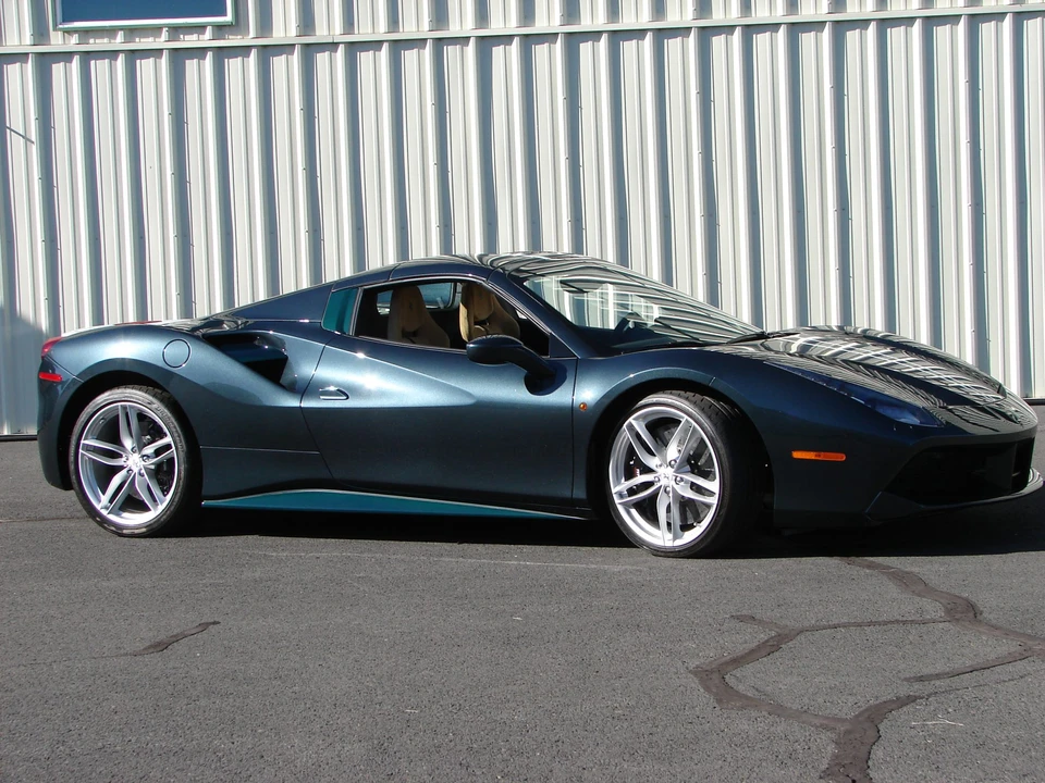 2019 Ferrari 488 Spider - Image 11 of 31