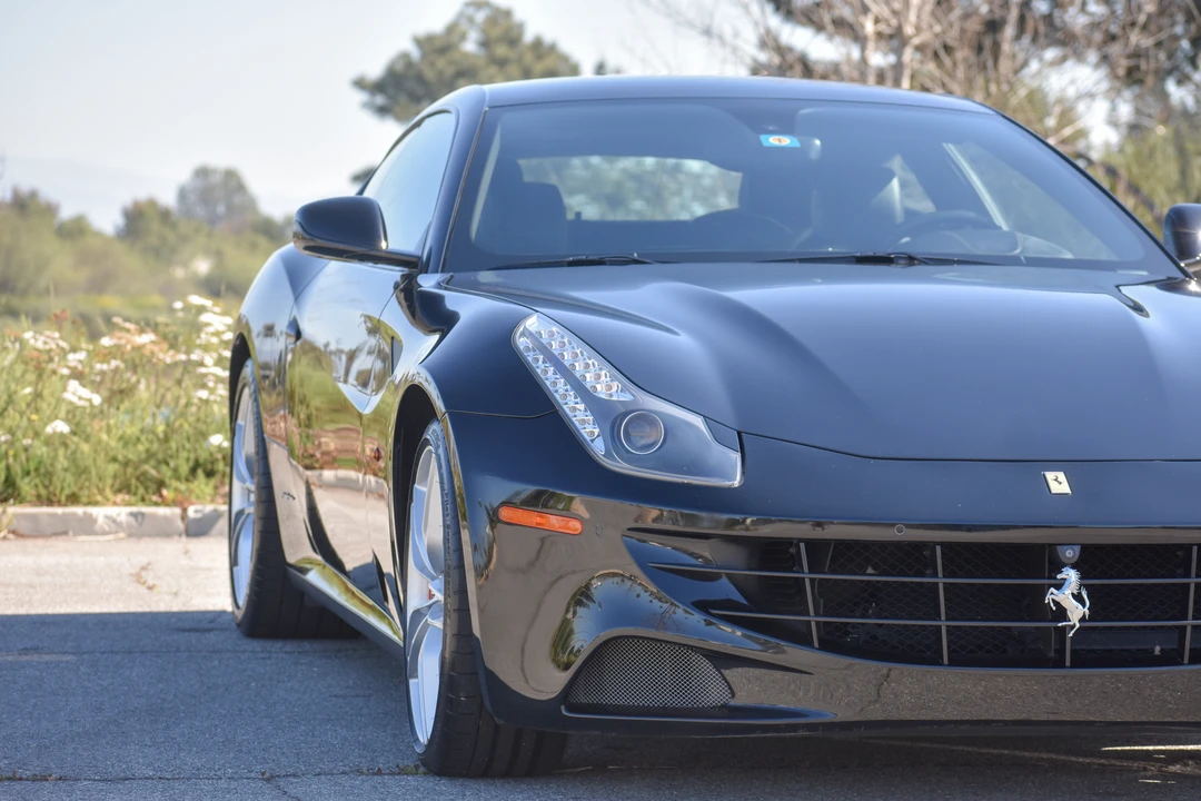 2014 Ferrari FF - Image 28 of 31