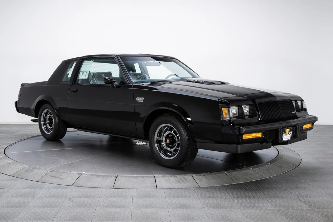 1987 Buick Grand National - Image 10 of 31