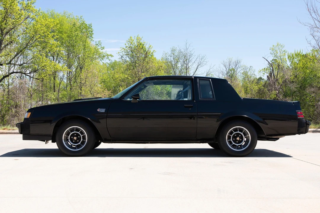1987 Buick Grand National - Image 16 of 31