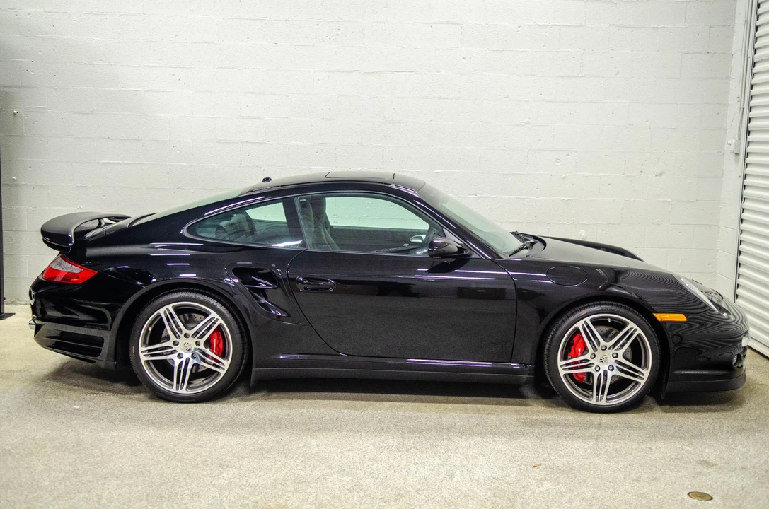 2009 Porsche 997 Turbo - Image 15 of 31