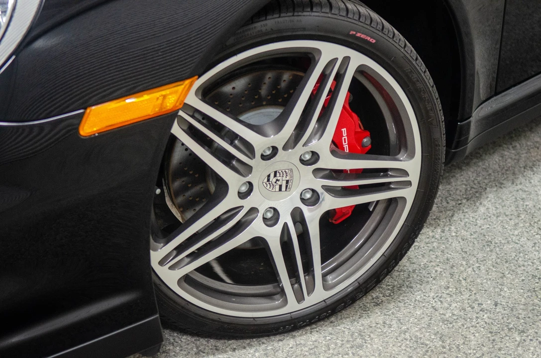 2009 Porsche 997 Turbo - Image 26 of 31