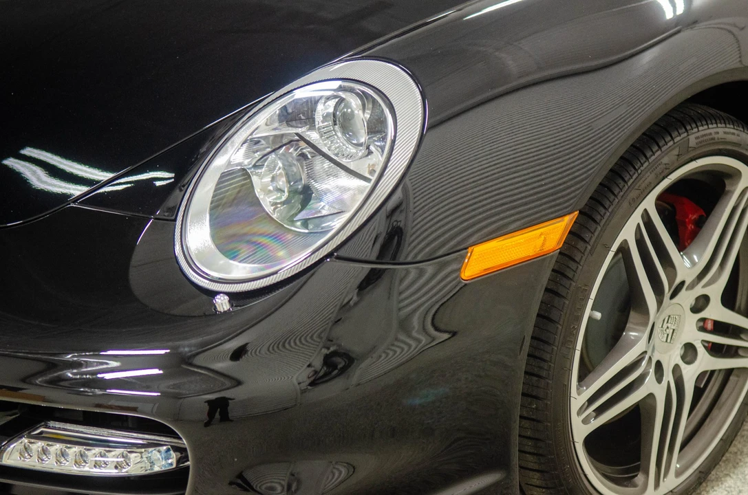 2009 Porsche 997 Turbo - Image 25 of 31