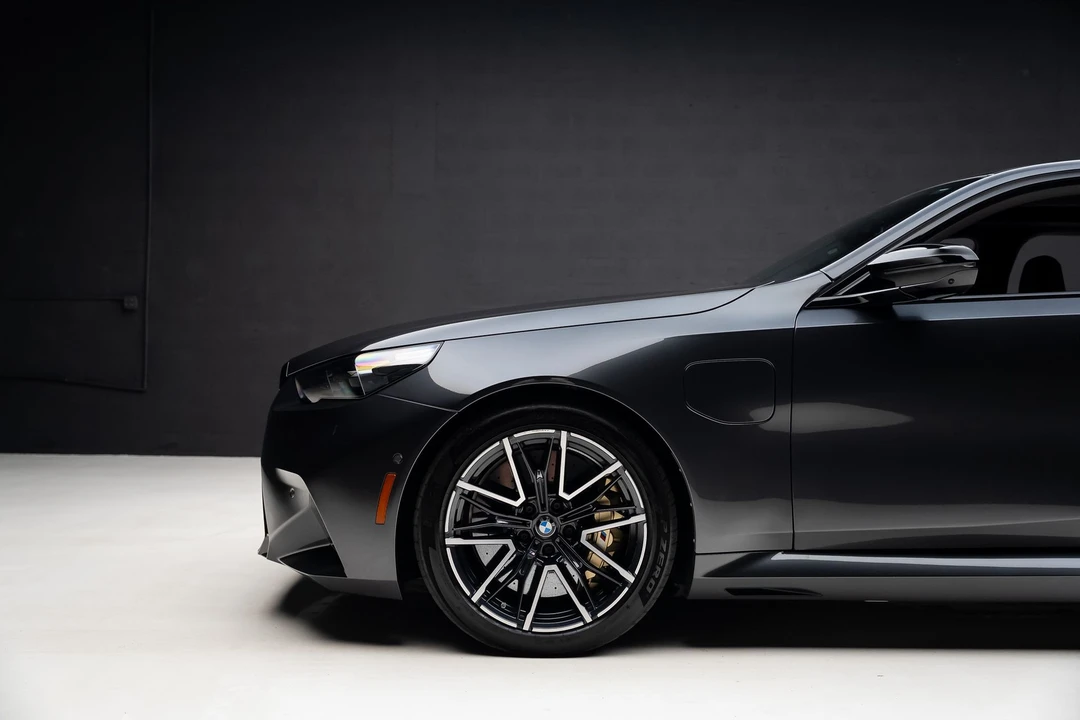 2025 BMW G90/G99 M5 - Image 19 of 31