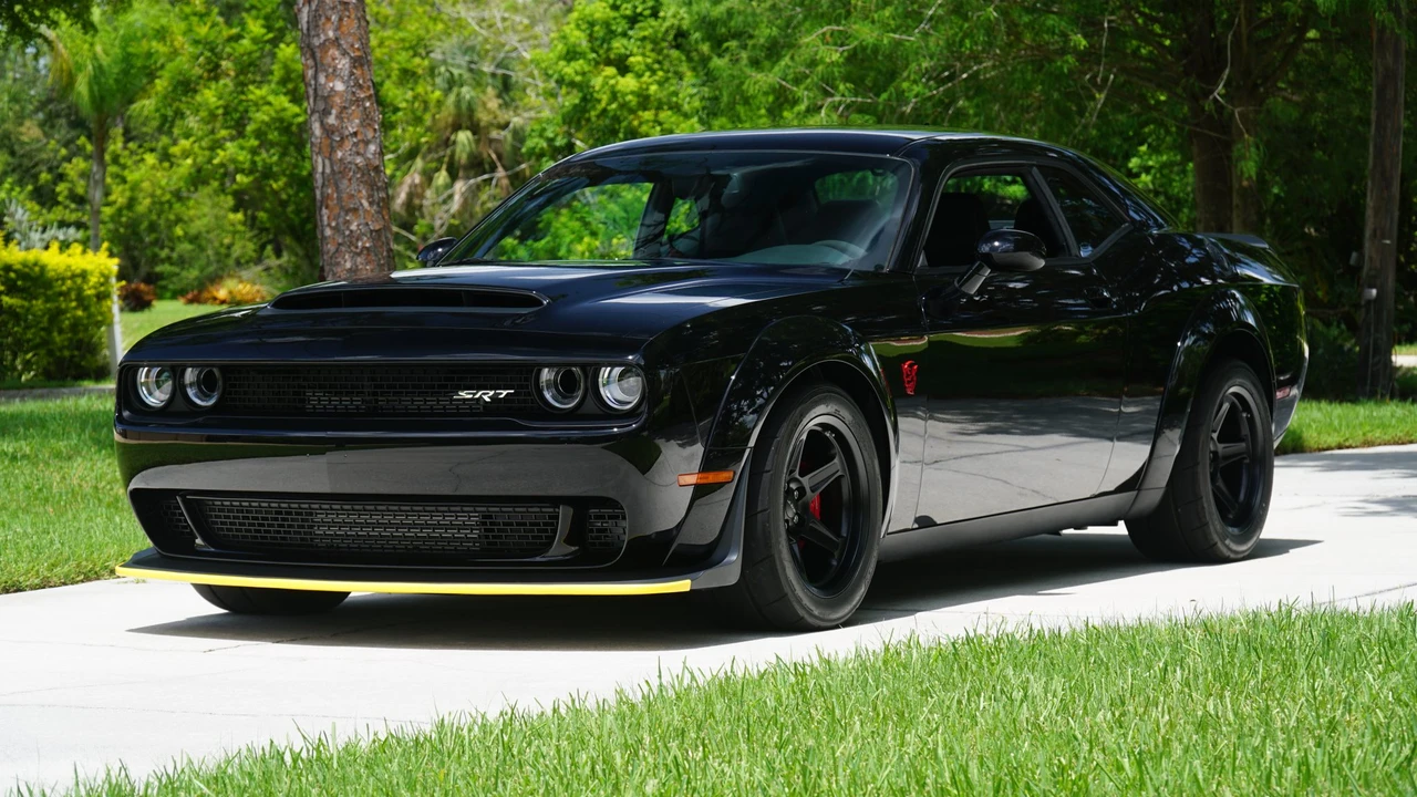 2018 Dodge Challenger SRT Demon & Super Stock 3rd Gen - Image 6 of 31