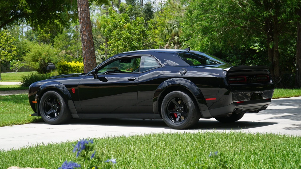 2018 Dodge Challenger SRT Demon & Super Stock 3rd Gen - Image 13 of 31