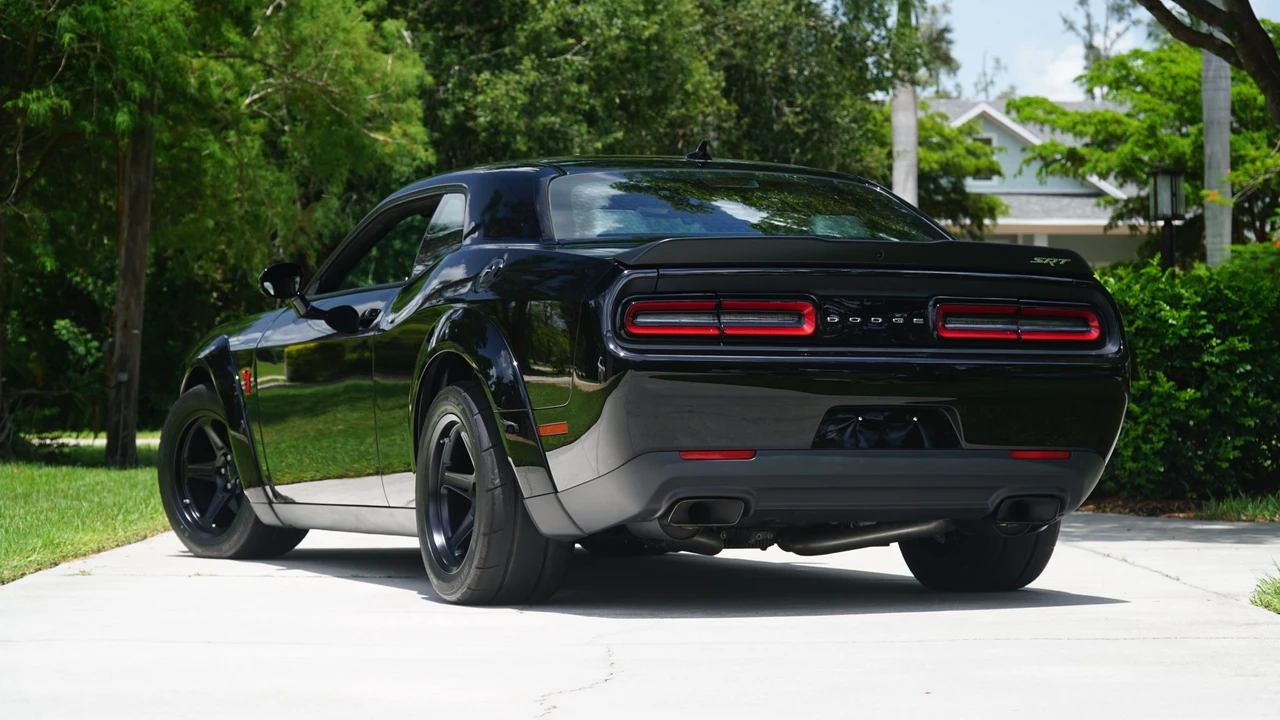 2018 Dodge Challenger SRT Demon & Super Stock 3rd Gen - Image 17 of 31