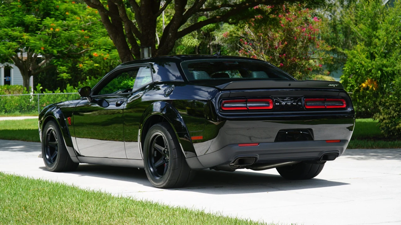 2018 Dodge Challenger SRT Demon & Super Stock 3rd Gen - Image 16 of 31