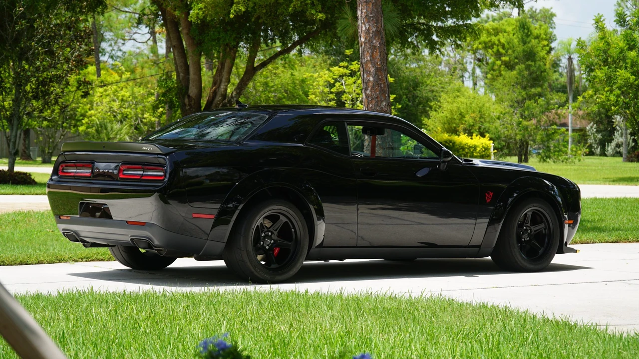 2018 Dodge Challenger SRT Demon & Super Stock 3rd Gen - Image 27 of 31
