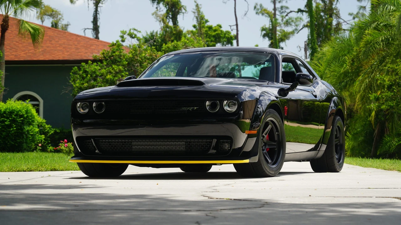 2018 Dodge Challenger SRT Demon & Super Stock 3rd Gen - Image 4 of 31
