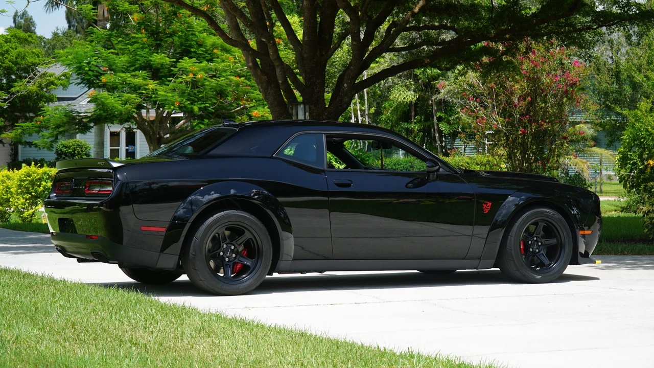 2018 Dodge Challenger SRT Demon & Super Stock 3rd Gen - Image 28 of 31