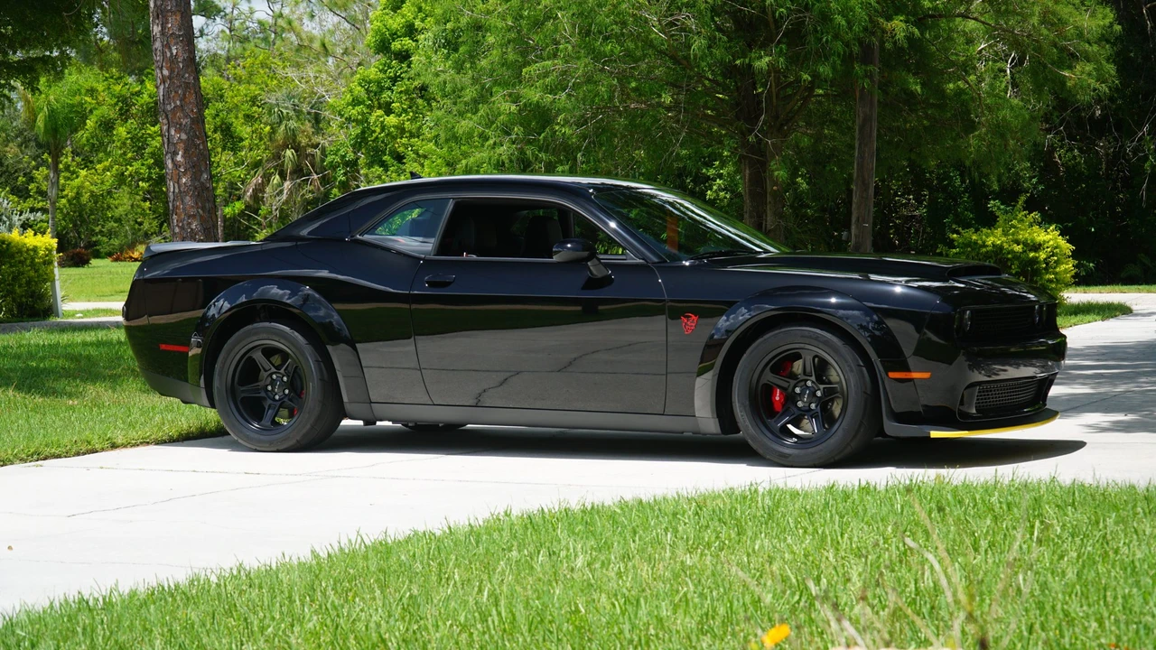 2018 Dodge Challenger SRT Demon & Super Stock 3rd Gen - Image 30 of 31