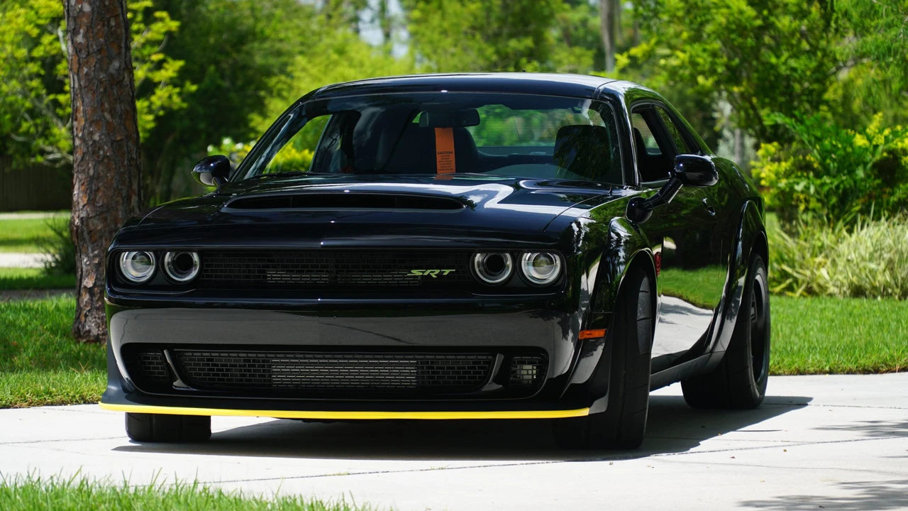 2018 Dodge Challenger SRT Demon & Super Stock 3rd Gen - Image 2 of 31