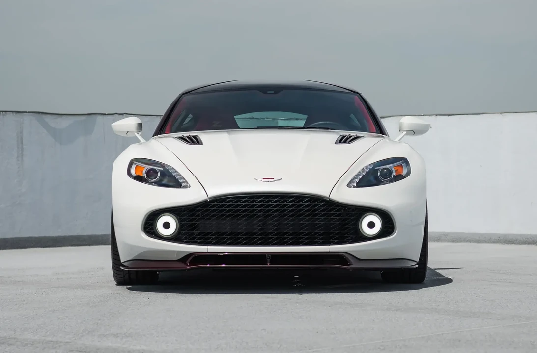 2019 Aston Martin Vanquish 2nd Gen - Image 2 of 6