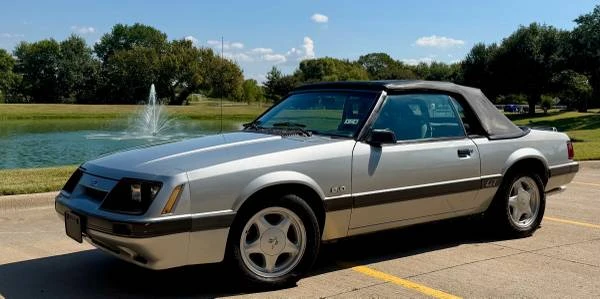 1986 Ford Mustang GT 3rd Gen - Image 13 of 17